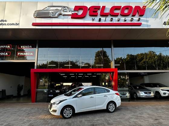 HYUNDAI HB20S 1.0 COMFORT PLUS 12V TURBO FLEX 4P MANUAL HYUNDAI HB20S 1.0 COMFORT PLUS 12V TURBO FLEX 4P MANUAL